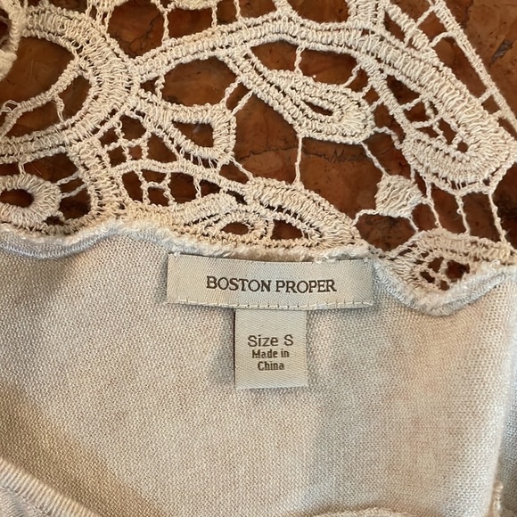 Embroidered dreamy long sleeve sweater shirt. Very soft material. - Picture 3 of 4